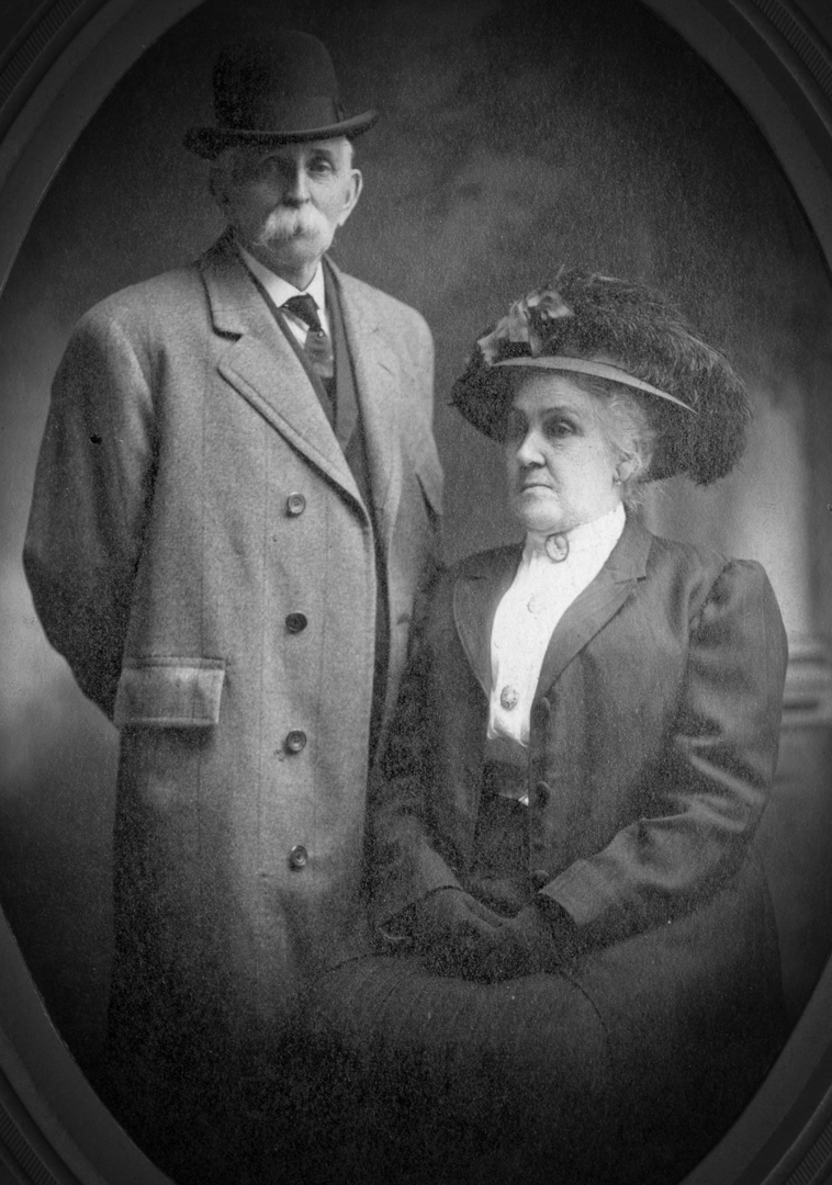 WH Coroe [William & Gertrude Conroe]