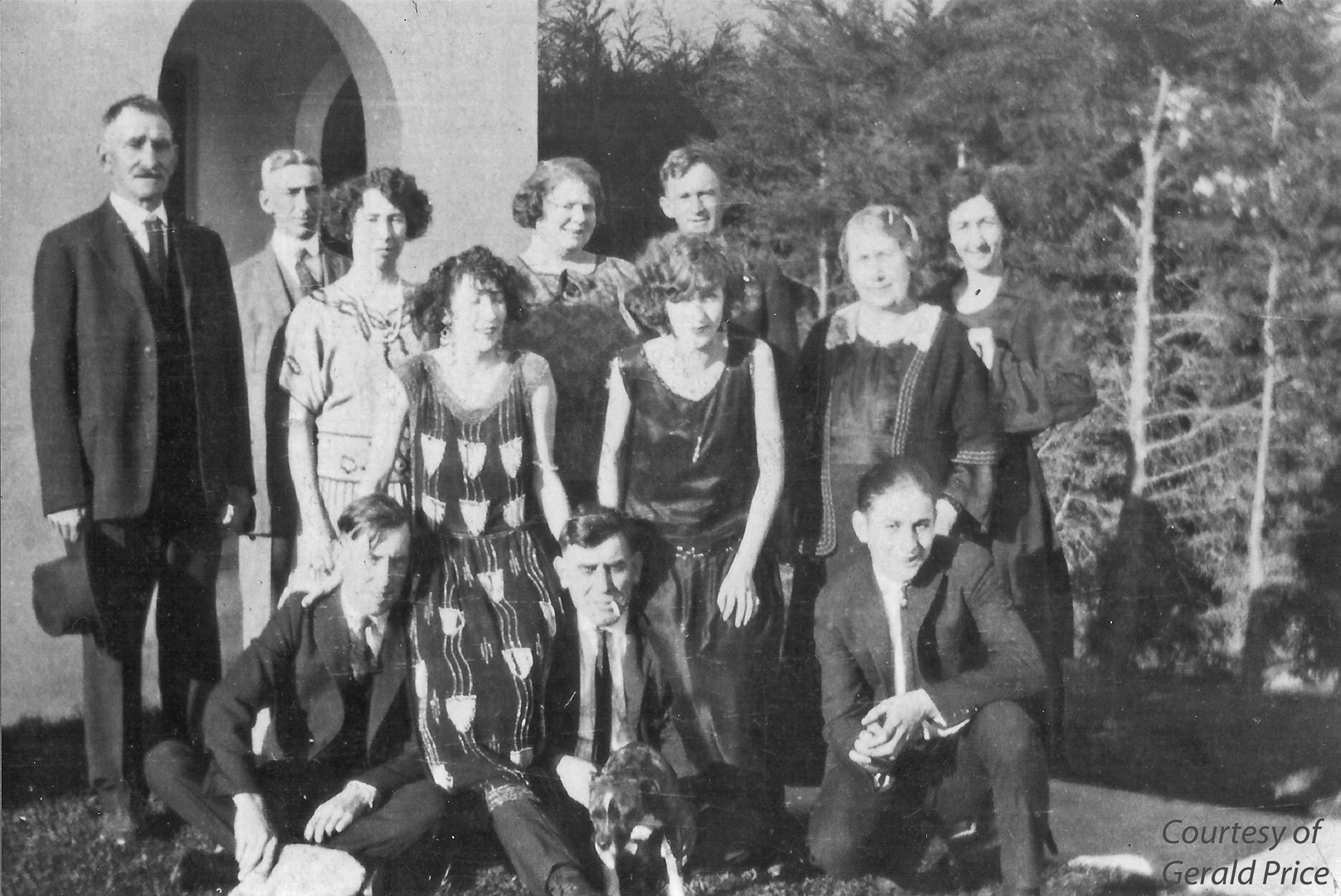Patrick & Catherine Killinger Conville and children (Southern CA, abt 1928)