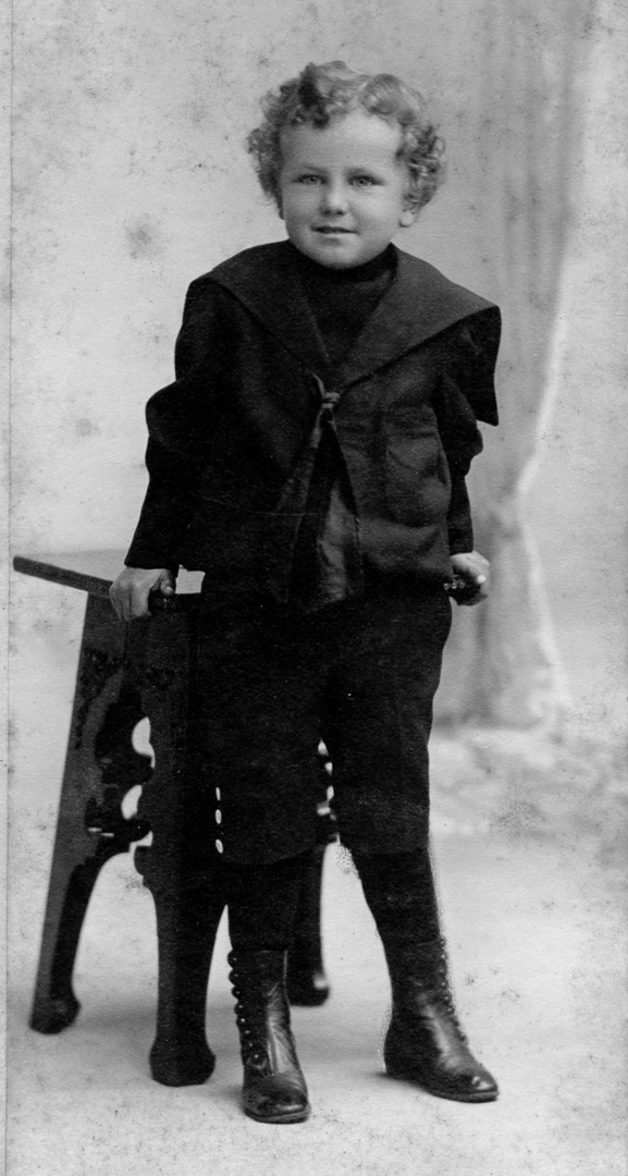Walter Barnes Fred (Junior)